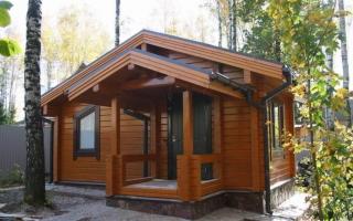 Do-it-yourself-Sauna aus Holz 100x100 oder 150x150